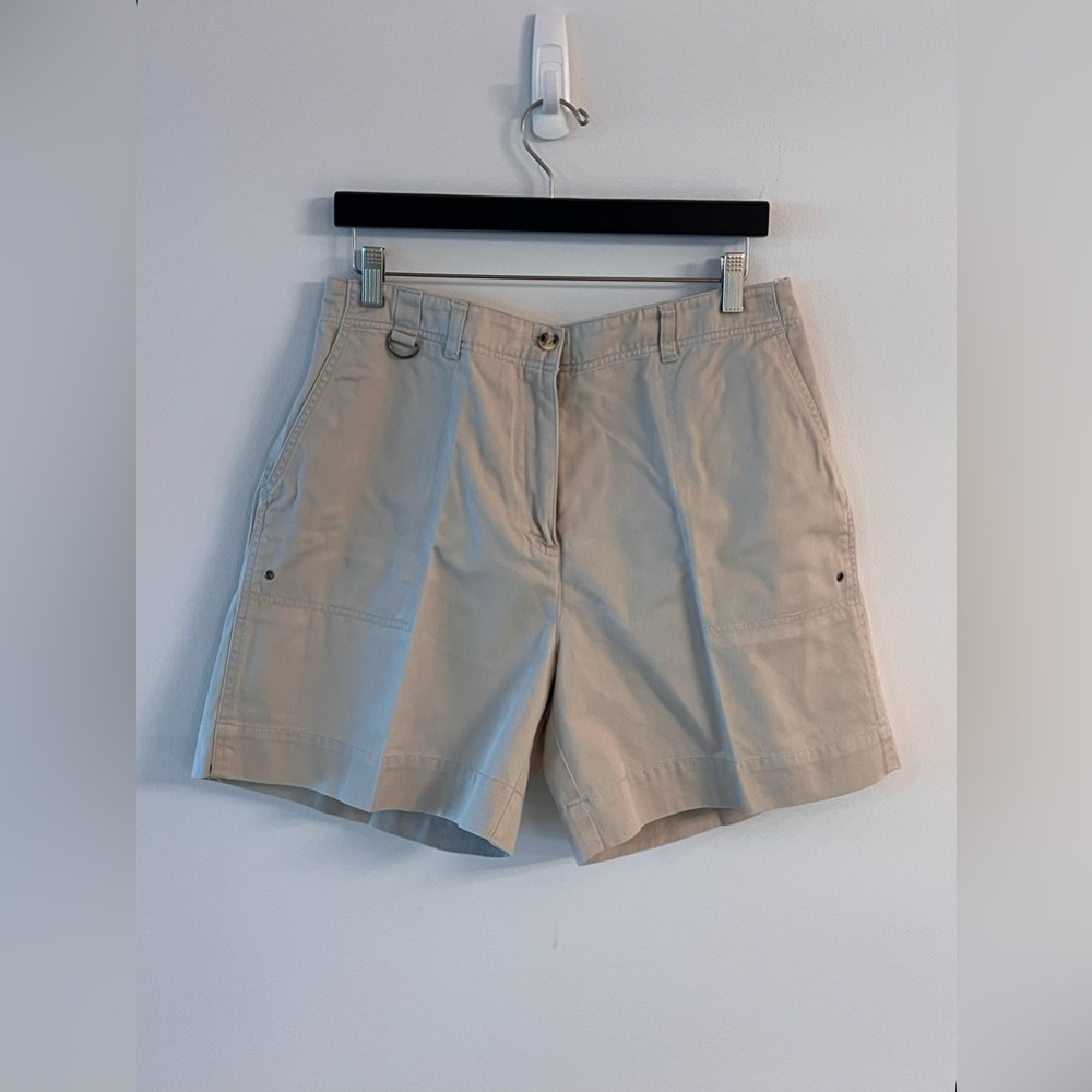 NWOT DRESS BARN 100% COTTON WOMENS CASUAL STYLE SHORTS SIZE 12 LIGHT KHAKI TAN